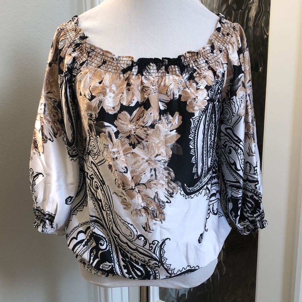 White House Black Market Top sz S